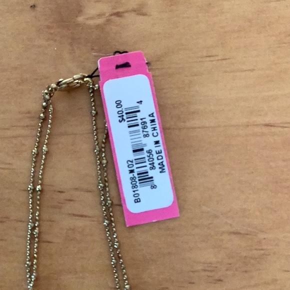 NWT Betsey Johnson gold and pink spider necklace. - Picture 4 of 4